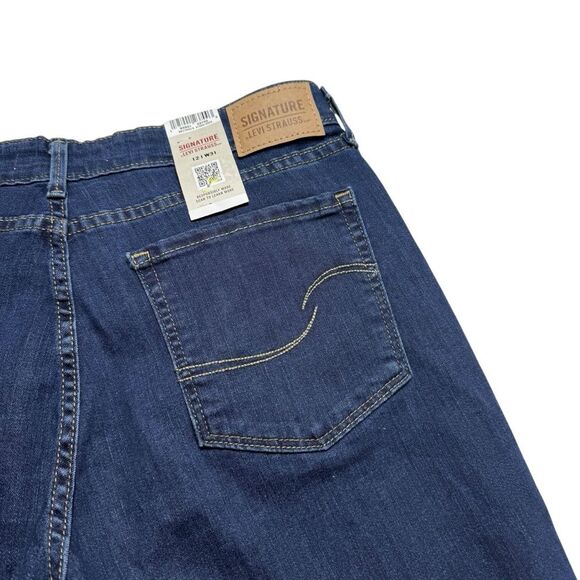 Signature Levi Strauss Mid Rise Shorts Cuffed Super Stretch Blue Sz 12 NWT - Picture 6 of 10